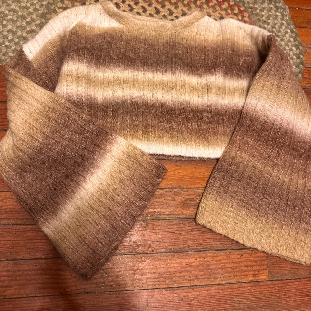 Brown cropped ombre bell sleeve Women's Sweater